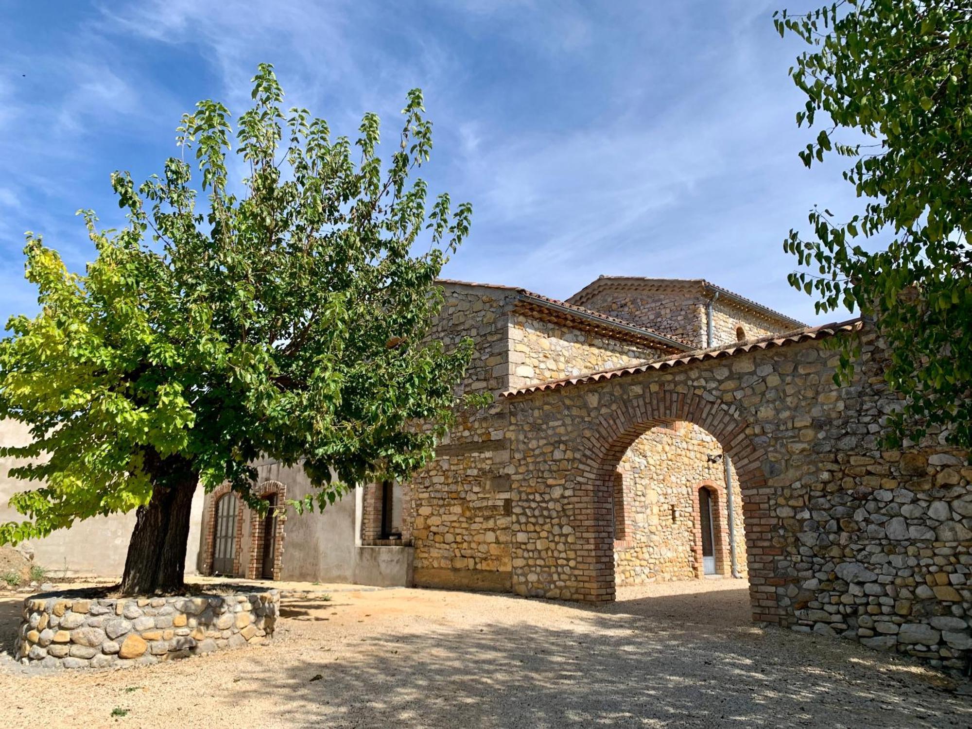 Mas Des Terres Rouges Villa Vezenobres Kültér fotó